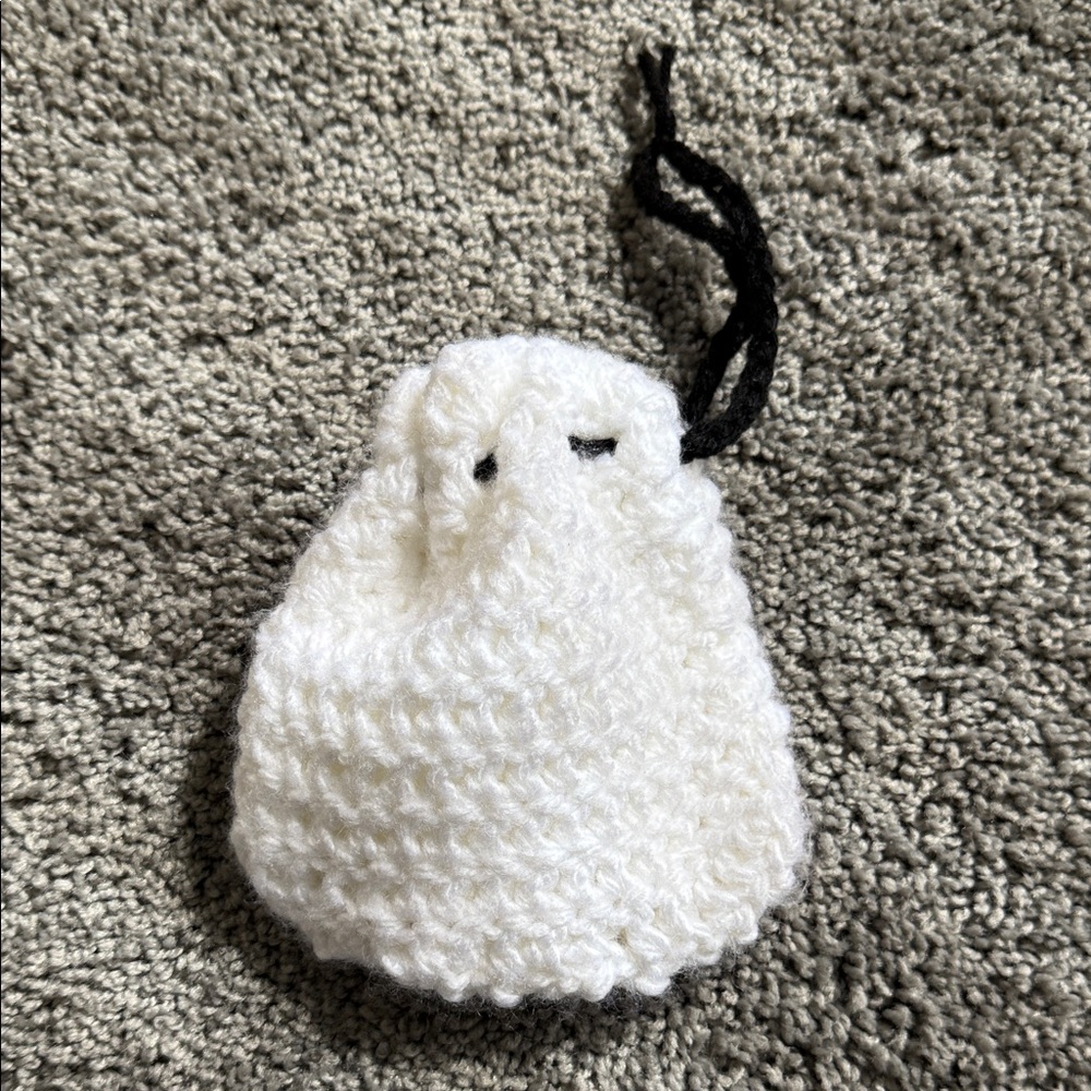 Crochet Drawstring Pouch - Picture 4 of 7